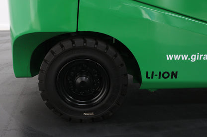 giraffe GBL25 Premium Full Cab 2.5T Lithium Electric 4-Wheel Forklift | 115V/173Ah Lithium Battery, Zero Emissions