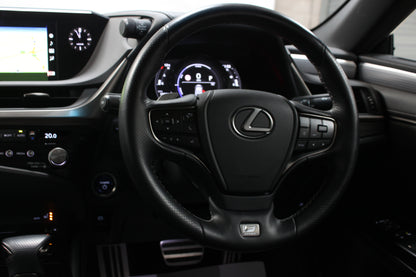 Lexus ES 300h 2.5 F-Sport 4dr CVT