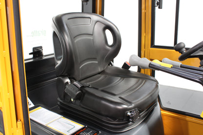 giraffe FD25| Full Cab Diesel Counterbalance | 4-Wheel Forklift