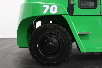 giraffe FD70 Premium Plus Advanced Pedestrian Safety | Full Cab Diesel Counterbalance | 4-Wheel Forklift