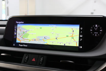 Lexus ES 300h 2.5 F-Sport 4dr CVT