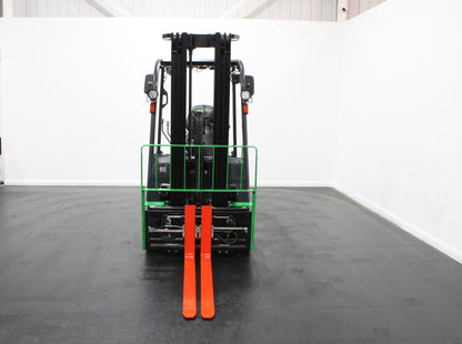 giraffe GBL20 2T Lithium Electric 3-Wheel Forklift | Fast Charging, Zero Emissions
