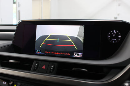 Lexus ES 300h 2.5 F-Sport 4dr CVT