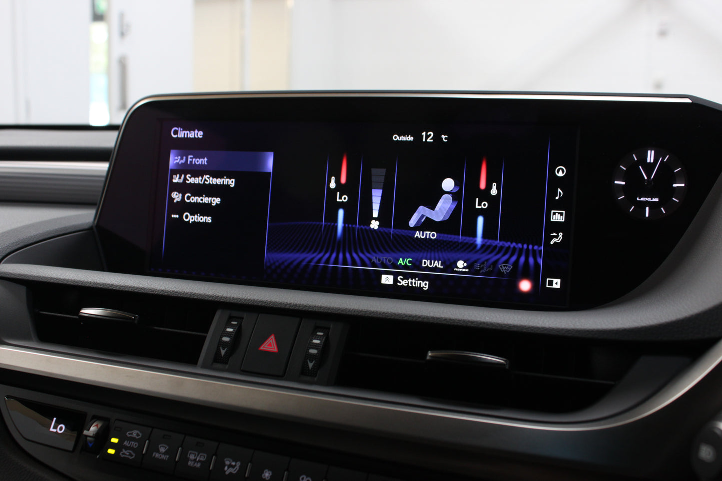 Lexus ES 300h 2.5 F-Sport 4dr CVT