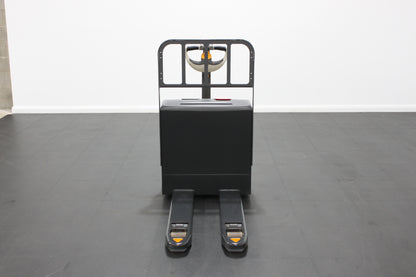 Crown WP3010 – Powered Pallet Truck