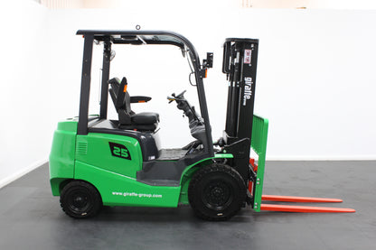giraffe GBL25 2.5T Lithium Electric 4-Wheel Forklift | Fast Charging, Zero Emissions