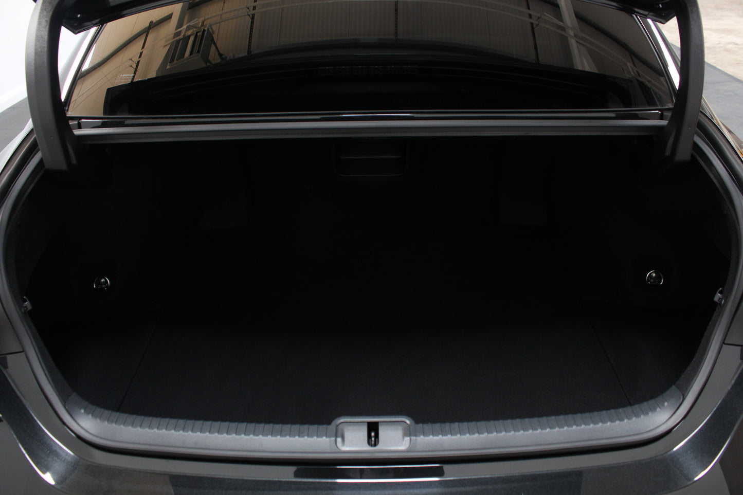 Lexus ES 300h 2.5 F-Sport 4dr CVT