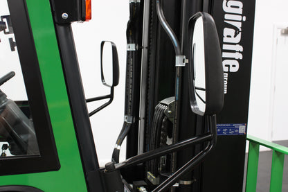 giraffe GBL30 Premium Full Cab 3.0T | 115V/230AH lithium battery |4-Wheel Forklift | Fast Charging, Zero Emissions