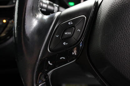 Toyota C-HR 1.8 Hybrid Dynamic 5dr CVT