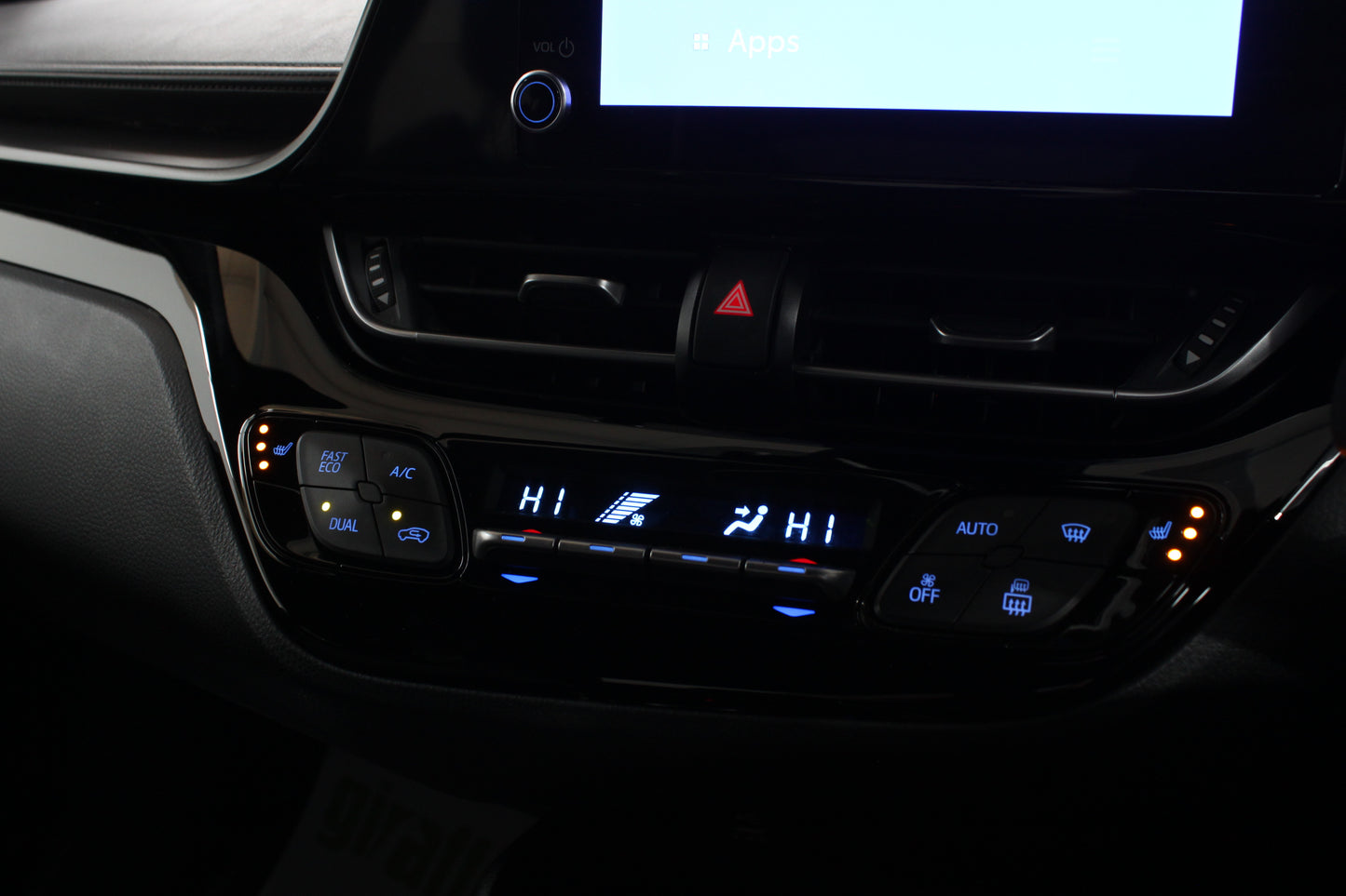 Toyota C-HR 1.8 Hybrid Design 5dr CVT