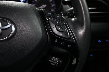 Toyota C-HR 1.8 Hybrid Design 5dr CVT