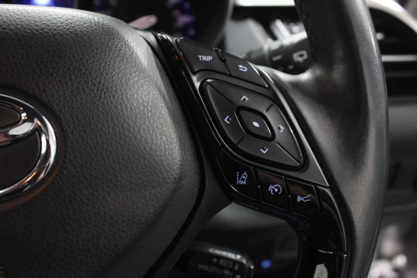 Toyota C-HR 1.8 Hybrid Dynamic 5dr CVT