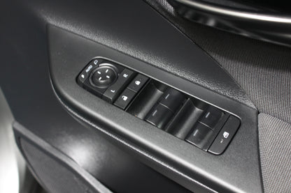 Toyota C-HR 1.8 Hybrid Icon 5dr CVT New Model