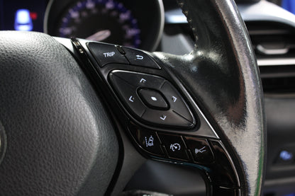 Toyota C-HR 1.8 Hybrid Design 5dr CVT