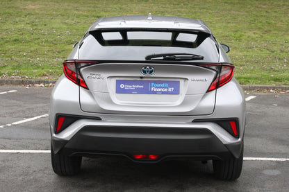 Toyota C-HR 1.8 Hybrid Design 5dr CVT