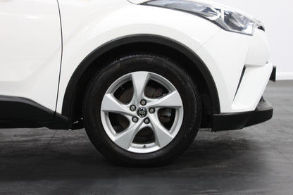 Toyota C-HR 1.8 Hybrid Icon 5dr CVT