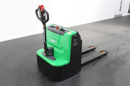 giraffe GET20M Electric Pallet truck –  2,000kg Capacity | Lithium-Ion Electric