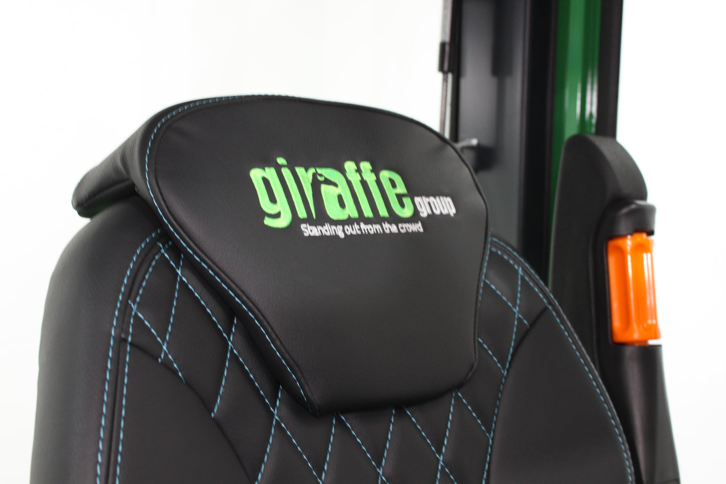 giraffe FD30 Premium  | Full Cab Diesel Counterbalance  | 4-Wheel Forklift