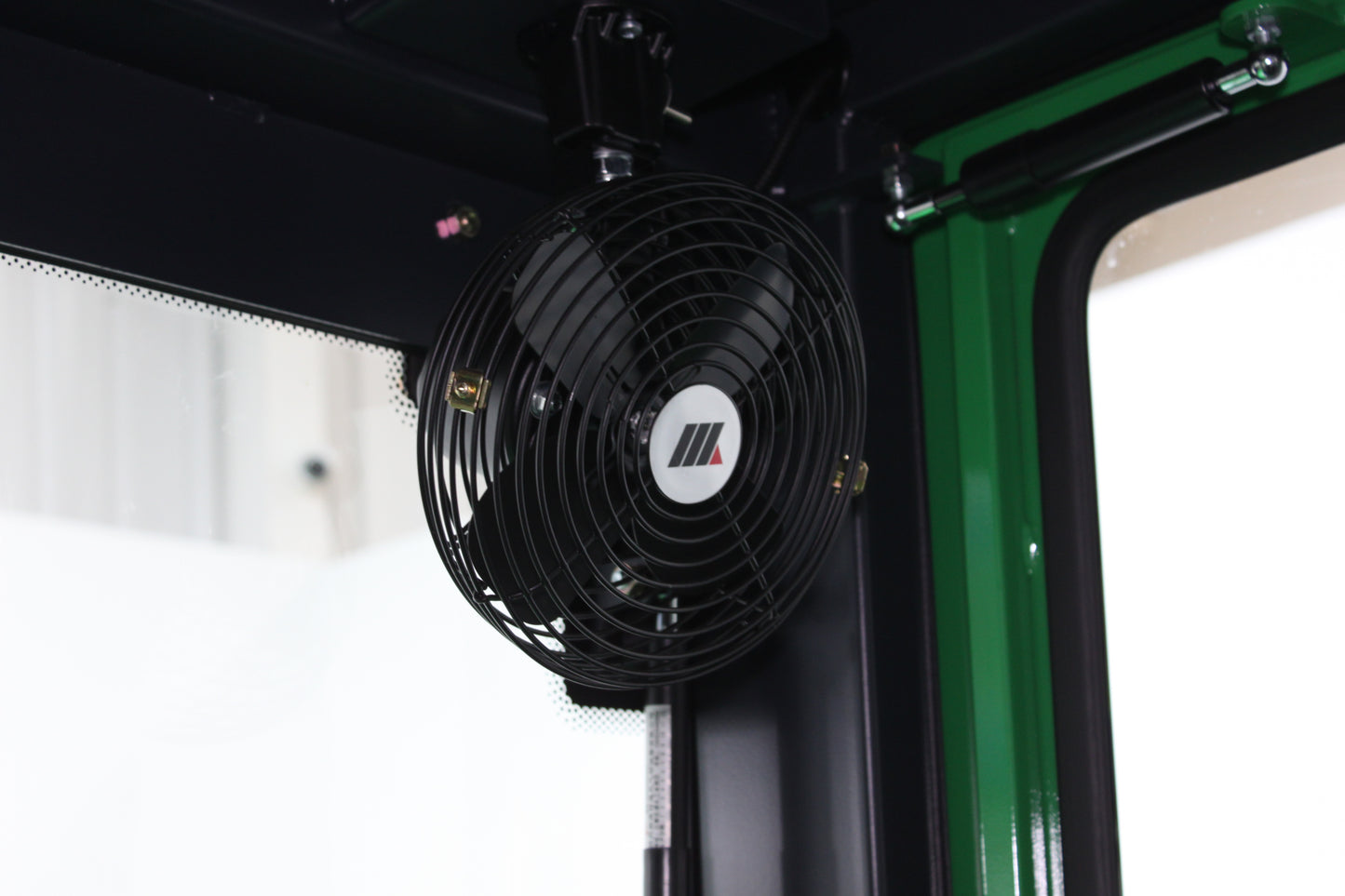 giraffe FD30 Premium  | Full Cab Diesel Counterbalance  | 4-Wheel Forklift