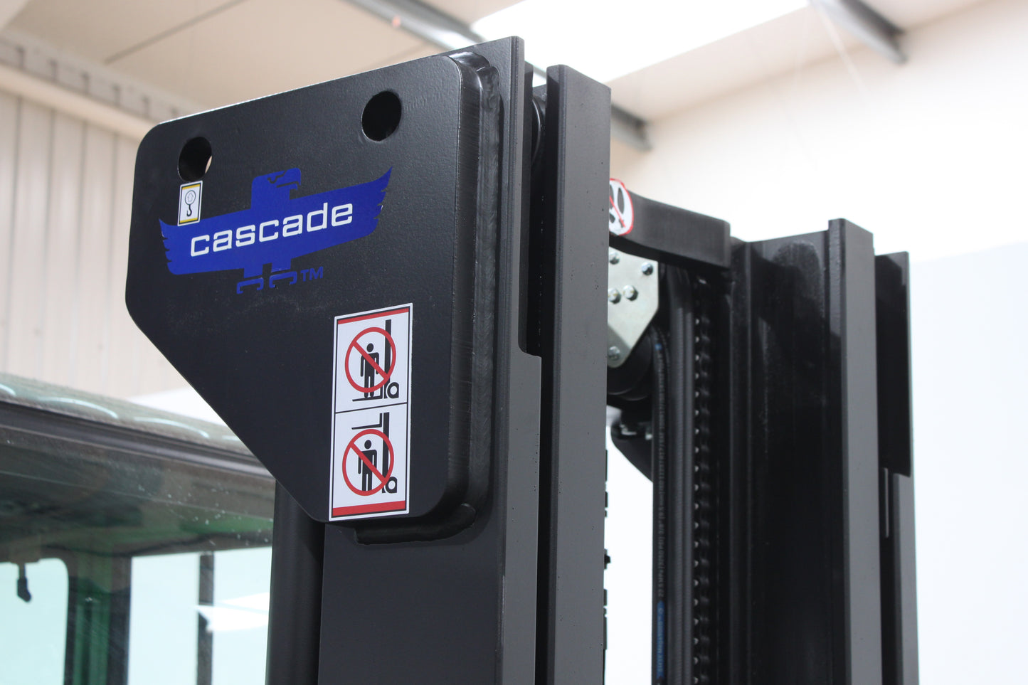 giraffe FD30 Premium  | Full Cab Diesel Counterbalance  | 4-Wheel Forklift