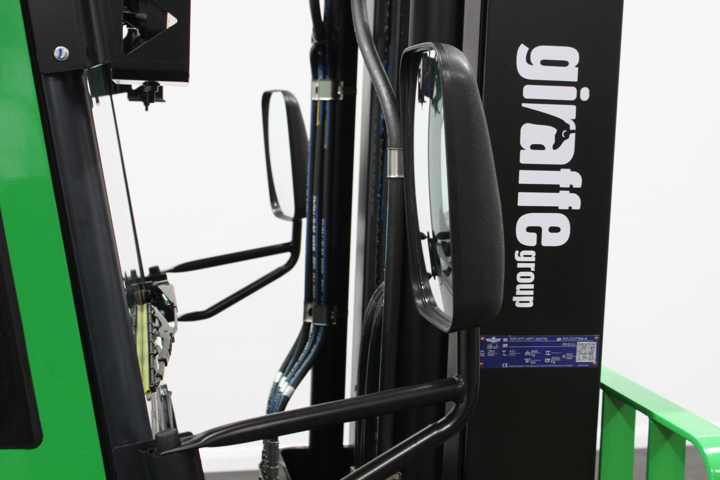 giraffe FD30 Premium  | Full Cab Diesel Counterbalance  | 4-Wheel Forklift