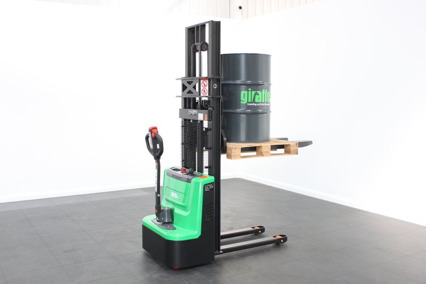 giraffe GES15M-25 Electric Pallet Stacker – 1,500kg Capacity | Lithium-Ion Electric