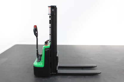 giraffe GES15M-25 Electric Pallet Stacker – 1,500kg Capacity | Lithium-Ion Electric