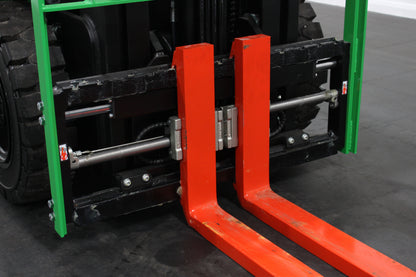 giraffe FD25 Premium  | Full Cab Diesel Counterbalance  | 4-Wheel Forklift