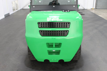 giraffe FD30 Premium Plus Adv Safety  | Full Cab Diesel Counterbalance  | 4-Wheel Forklift