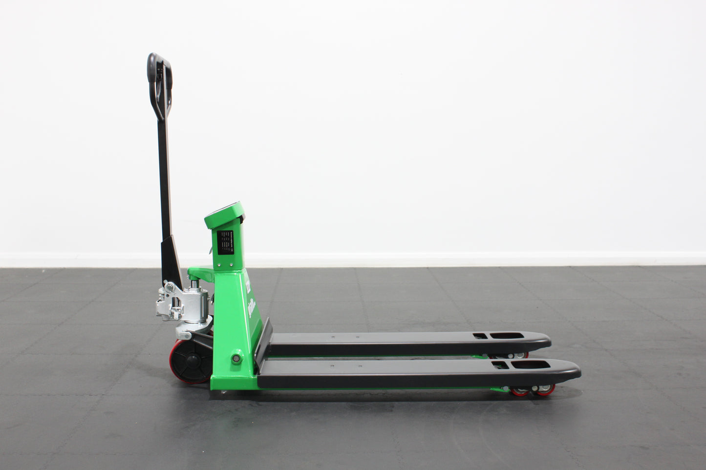 giraffe - Manual Pallet Truck with Scales (EURO Spec 555X1150mm)