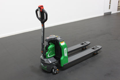 giraffe - 1.5T Lithium Powered Pallet Truck (EURO Spec 550x1150mm)