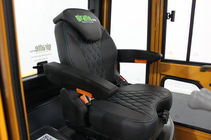 giraffe FD30 Premium  | Full Cab Diesel Counterbalance  | 4-Wheel Forklift