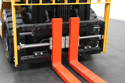 giraffe FD25 Premium  | Full Cab Diesel Counterbalance  | 4-Wheel Forklift