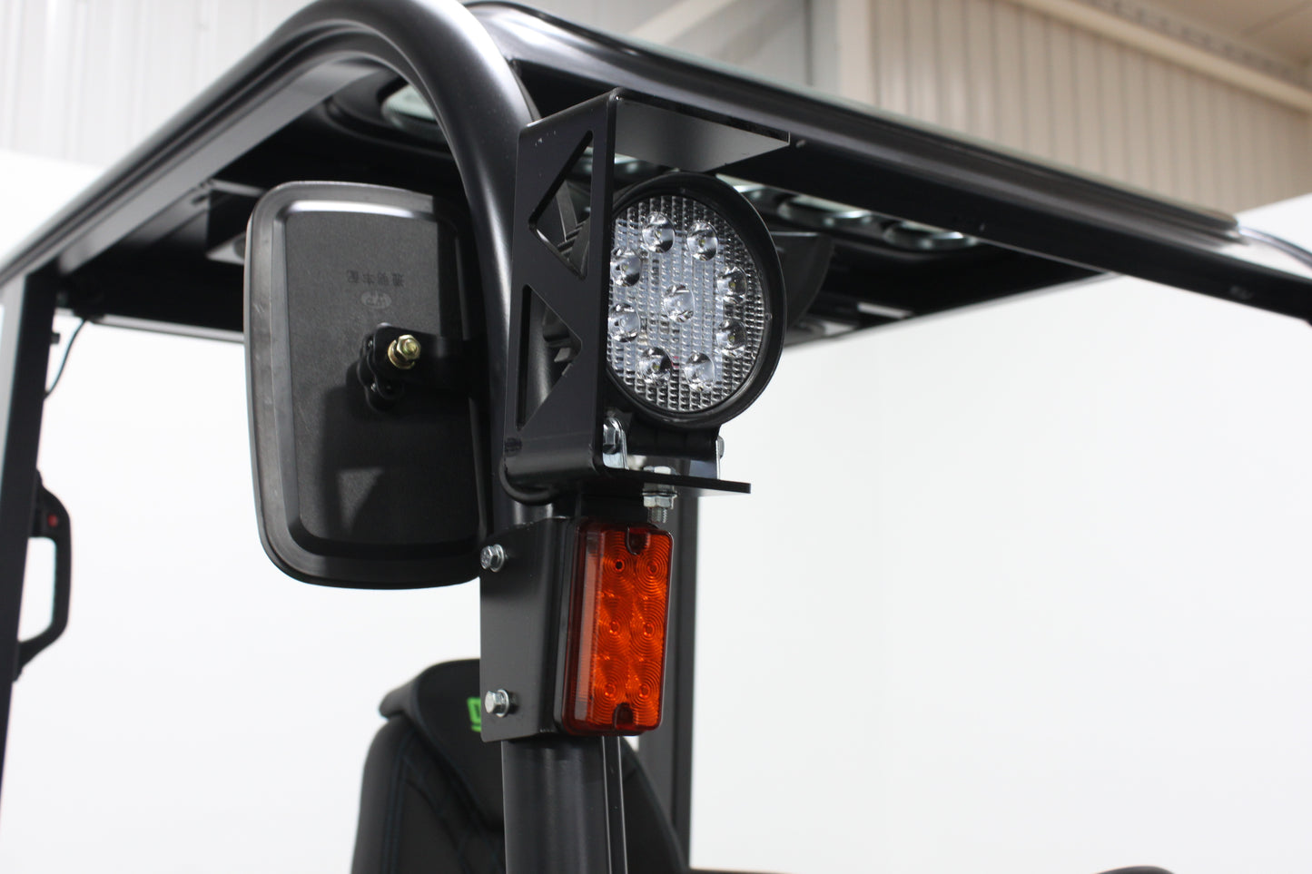 giraffe GBL25 2.5T Lithium Electric 4-Wheel Forklift | Fast Charging, Zero Emissions