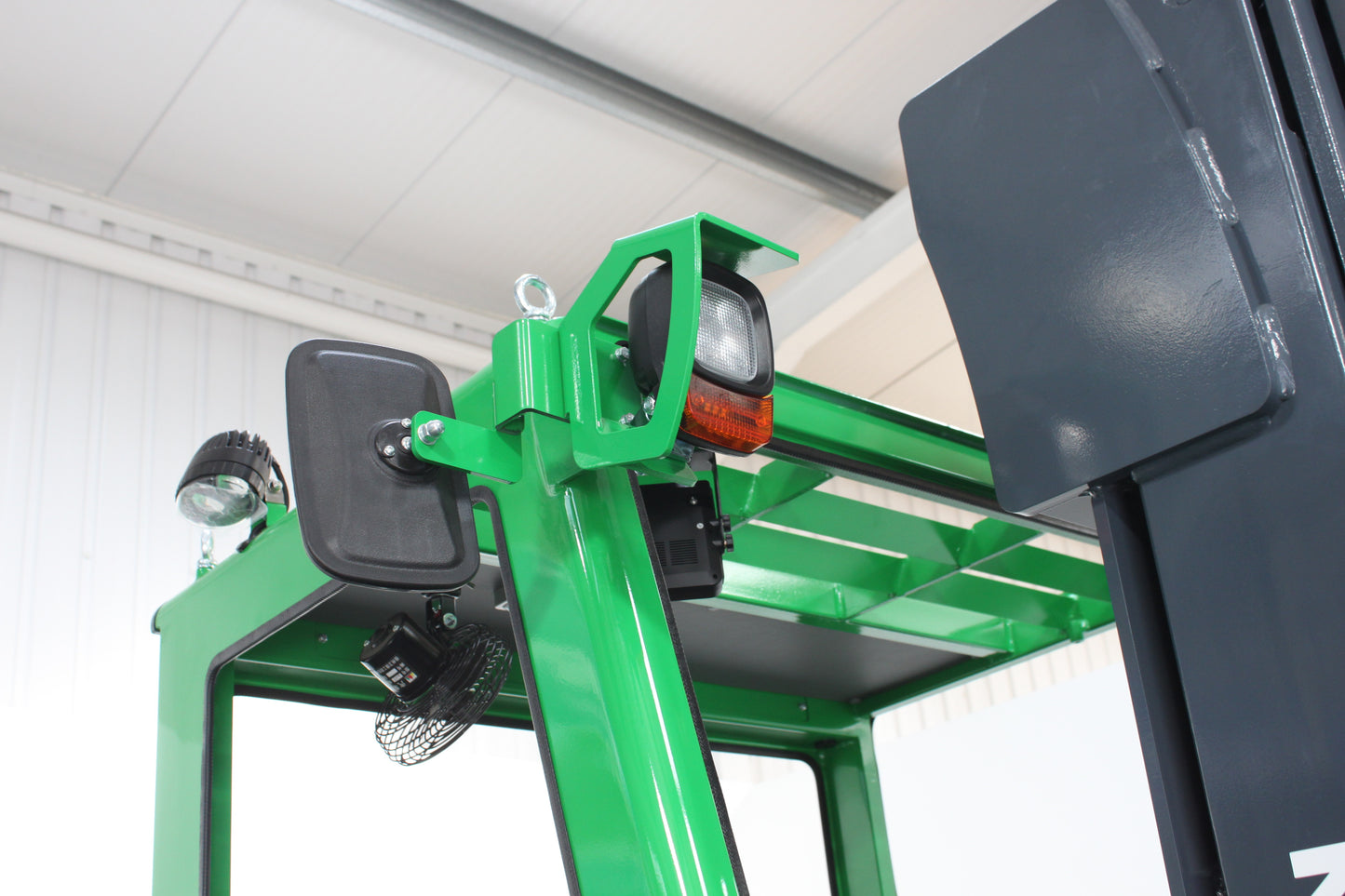 Mima 1mqk30 multi-directional electric forklift no cab