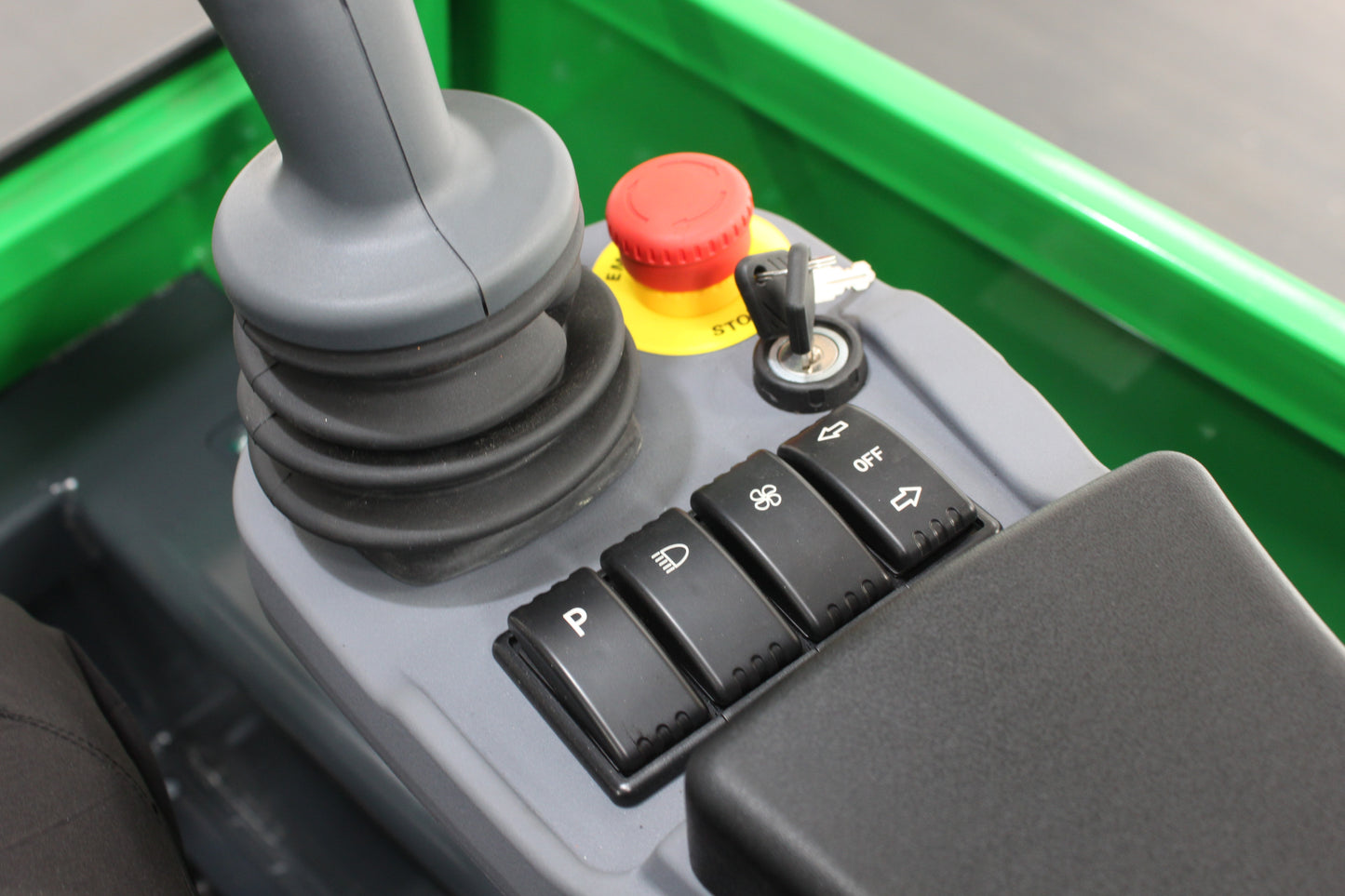Mima 1mqk30 multi-directional electric forklift no cab