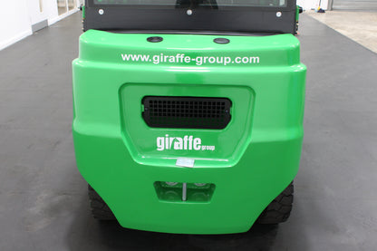 giraffe GBL25 Premium Plus ADV Safety | Full Cab Lithium Electric Counterbalance | 4-Wheel Forklift