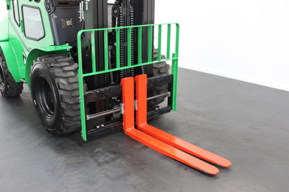 giraffe CPCD35-4WD - Full cab - Rough terrain forklift