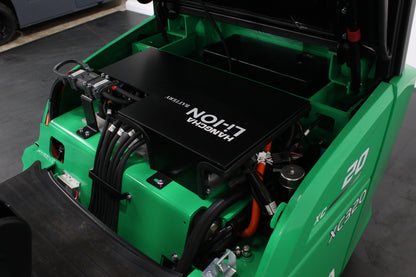 Hangcha XC320 2.0T | Half Cab Lithium Counterbalance | 3-Wheel Forklift