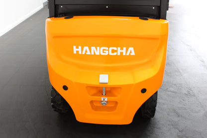 Hangcha XE418 1.8T| Full Cab Lithium Counterbalance | 4-Wheel Forklift