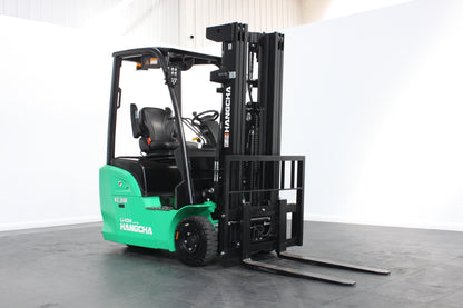 Hangcha XC318 1.8T | Half Cab Lithium Counterbalance | 3-Wheel Forklift