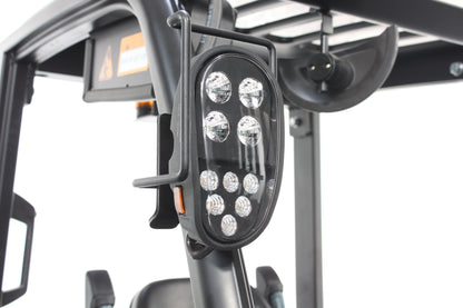 Hangcha XC318 1.8T | Half Cab Lithium Counterbalance | 3-Wheel Forklift