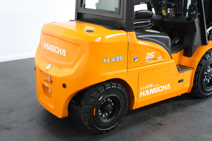 Hangcha XE435T 3.5T | Semi Cab Lithium Counterbalance | 4-Wheel Forklift