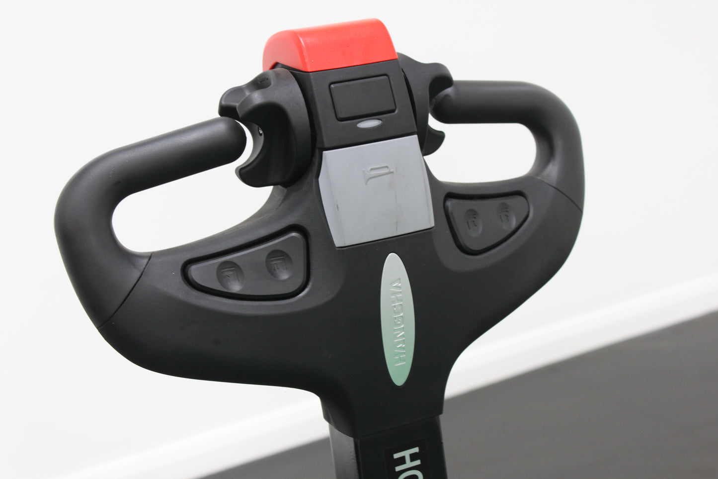 Giraffe RTP15 Rough Terrain Electric Pallet Truck