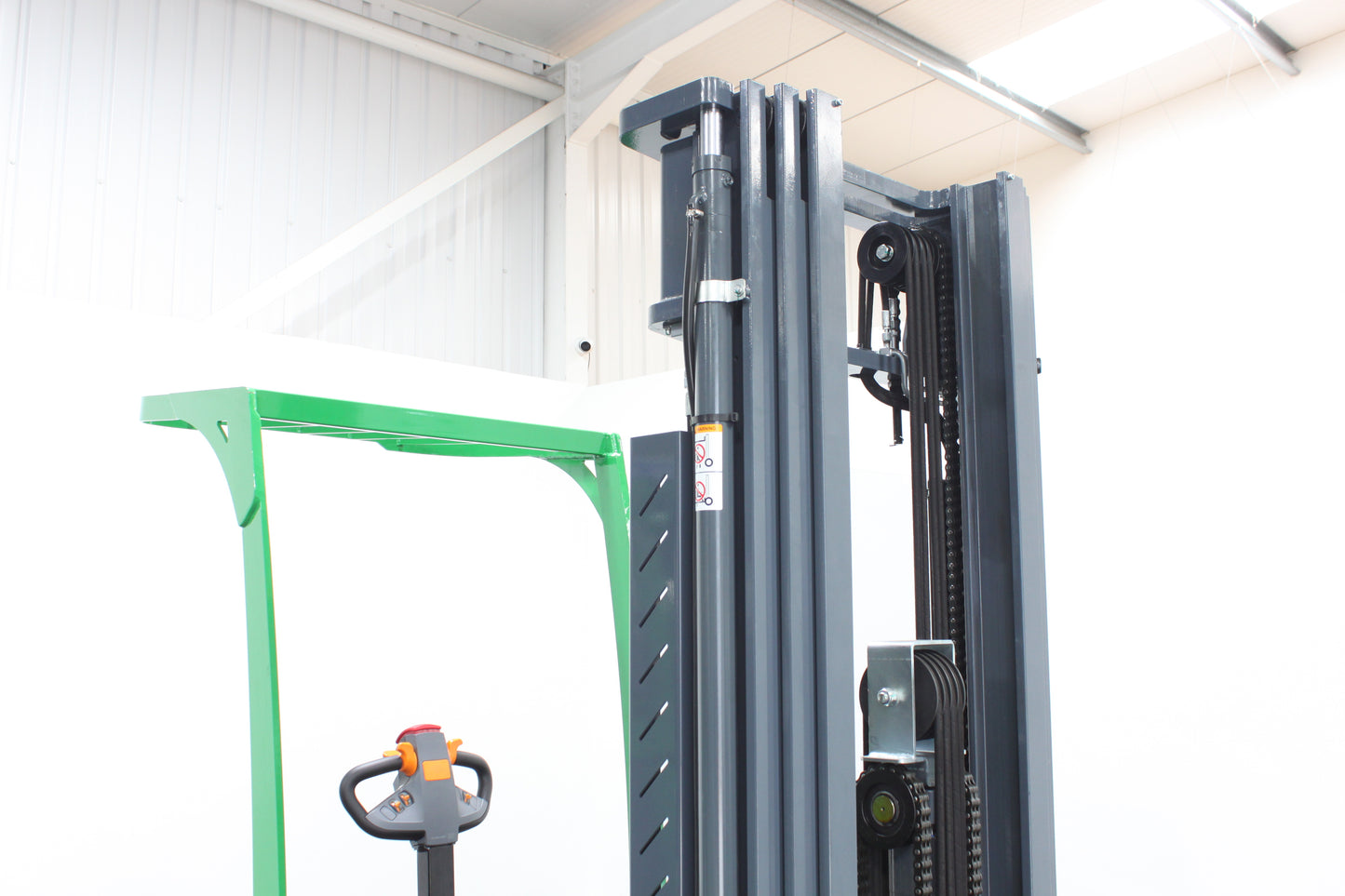 Mima mbb20 electric counterbalance stacker with proportional hydraulic control