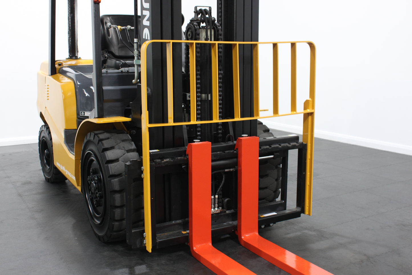 Hifoune  FD30 3 Ton Diesel  - Open Cab