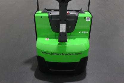 CESAB P220 – Pedestrian Powered Pallet Truck