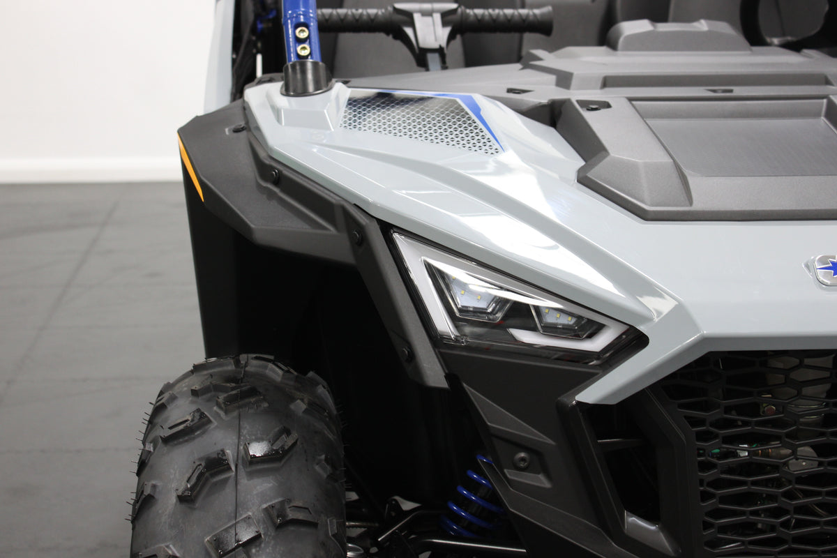 Youth Polaris rzr 200 grey