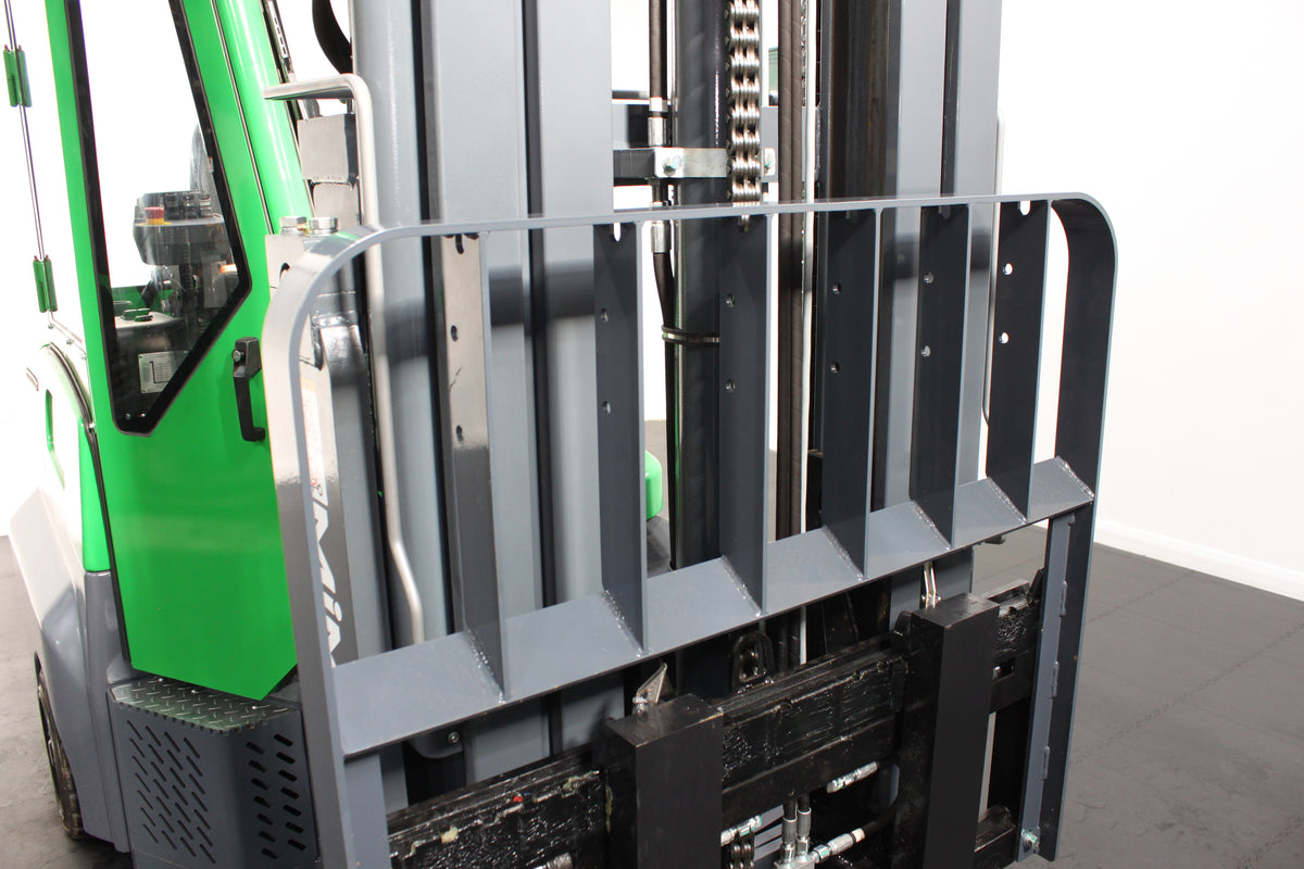 Mima mj20 Full Cab electric articulated forklift | 2t capacity, vna, lithium battery