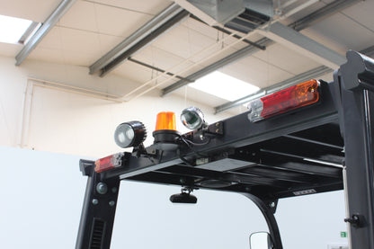 giraffe GBL60 | Open Cab Lithium Electric Counterbalance  | 4-Wheel Forklift
